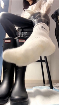 【第一视角】【夏夏】Hunter雨靴爆骂贱狗    251122-30