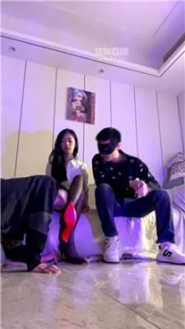 【调教视频】【杭州代s】情侣主的脚下卑微狗【双视角版】 bf60139