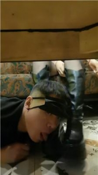 【调教视频】【文文文】素人S-KTV-长靴黑丝脚蹂躏 JS250413-30