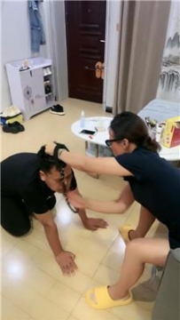 【调教视频】【丽娜】高跟白船袜玉足舔-伺候沐足 JS250723-33