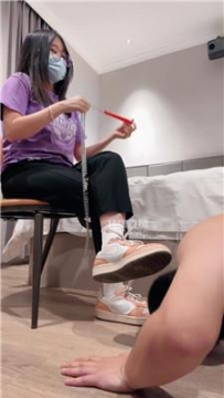 【调教视频】【奇了怪了】超臭原味鞋袜气味辱 JS250907-5