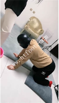 TL44918 蜜糖情侣】四眼大学生62分钟