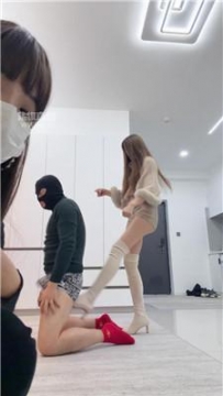 【调教视频】【玥主】双S-车模暴揍【双视角版】 JS251117-19