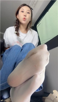 【第一视角】【辣辣姐】乳母踩母场    250625-12