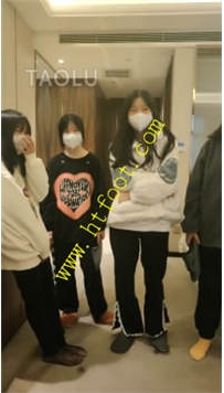 TL27244 最抗揍的是我吗】4位社会小姐姐41分钟