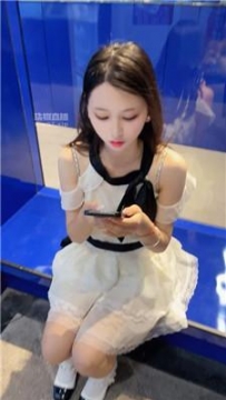 【调教视频】【素人抽水机】白袜小姐姐踩踏-抽耳光 bf54700