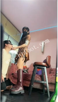 ZB5027 伊晨】耳光呕吐物圣水41分钟