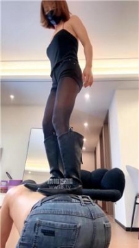 【调教视频】【苏婉】重刑鞭打狠抽 JS260117-42