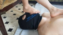 17348 舔脚坐脸脚夹烟喂狗对嘴放屁骑肚子踩脸