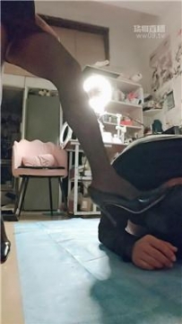 【调教视频】【钰大大】寂寞少妇的脚下贱奴 JS251209-22