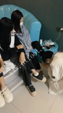 TL49248 精神小妹】小调首次舔足19分钟