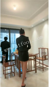 TL51316 爱丽丝】卑微的买房者25分钟