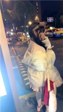 【调教视频】【双子】开发陪酒小妹做S JS251119-21