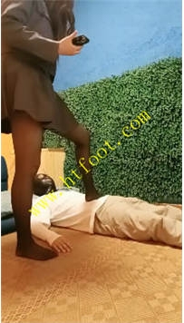 TL33424 菲菲女王】重度踩踏26分钟