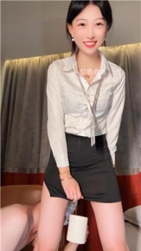 【调教视频】【佳佳】偷舔主人脚被发现 bf56327