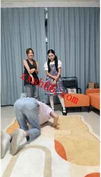 TLZB25889猴歌-双清纯主调教戏狗42分