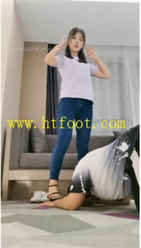 TL30112 夏芙】打爆蛋的狗15分钟