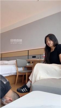 【调教视频】【子熙大人】胯下羞辱-脏运动鞋白袜辱 bf55033