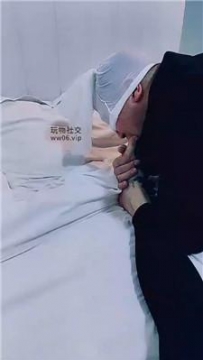 【调教视频】【山兔莓】裸足踩踏-恋足舔 JS250304-6