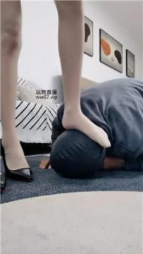 【调教视频】【果儿小主】高跟肉丝碾压踩 bf50859