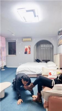 【调教视频】【采采】短靴全体重跳踩 JS250923-11