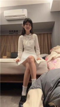 【调教视频】【狗哥】洛丽塔小主-皮鞋白袜气味辱 bf50664
