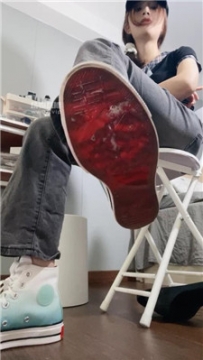 【第一视角】【香芋朱朱】每日一鹿之帆布鞋棉袜互动灯    250529-27