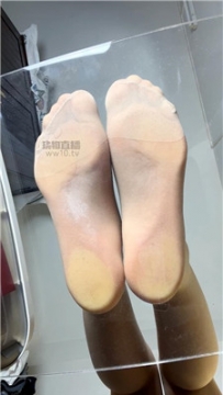 【第一视角】【萬一】肉丝脚垫视角    260204-21