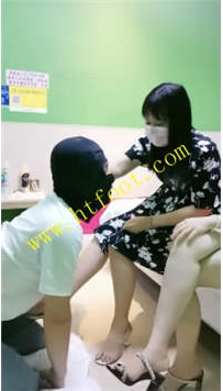 TL39305 可可比】耳光珊珊27分钟