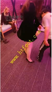 TL26288 红唇】双女王惩罚件货55分钟[暴力要账粗口辱骂用RMB抽脸、该资源本站独家发布]
