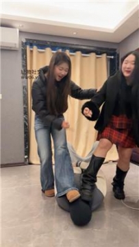 【调教视频】【狗哥】双S-路人女神首调奴 bf51058