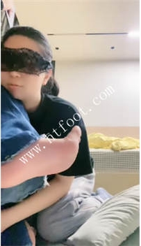 TL45304 漂亮的小羊】女幕伺候63分钟