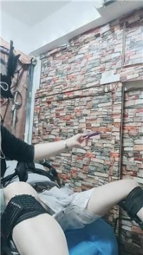 【调教视频】【妖月】寂寞少妇的脚下奴[下] JS251213-10