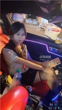 【调教视频】【白鹭】小皮鞋黑丝踩踏-胯下羞辱 bf56864