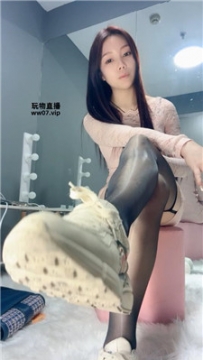 【第一视角】【思Si】清理妈妈的鞋底    250410-22