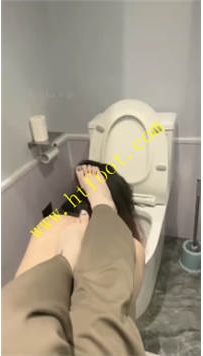 NNTL38151 橘子没熟】女神马桶恋臭29分钟