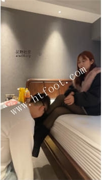 ZB2771 肉肉】耳光场34分钟