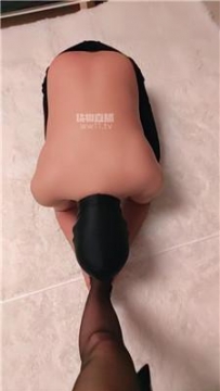 【调教视频】【晓晓】情侣狗迷恋美腿【续集】 JS251221-53