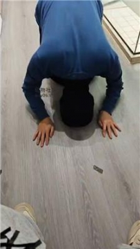 【调教视频】【玉主子】磕头求素人小主虐我 JS250214-10