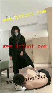 TL18479 桃子大大S外面回来发现狗子居然偷懒24分钟