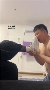 【调教视频】【涵】脏鞋白袜+黑丝恋足舔 JS250430-20