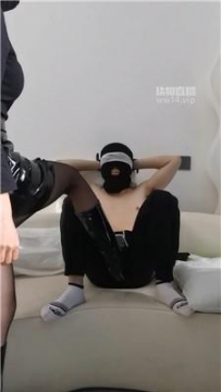 【调教视频】【lailai】蒙眼白袜塞嘴捆绑虐 JS250918-21