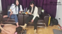 13756 小刚流浪记第12集 被2名好心女大学生收留