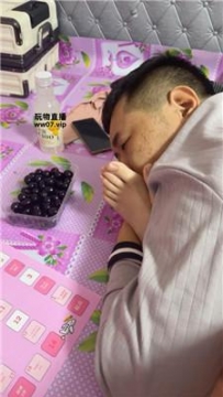 【调教视频】【艾斯】居家酸臭玉足虐家奴 bf51778