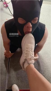 【调教视频】【焓煜】运动后原味鞋袜玩贱奴  JS250711-28