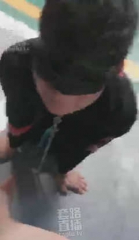TL5194 妆主大人 贱狗车库清理脏鞋底