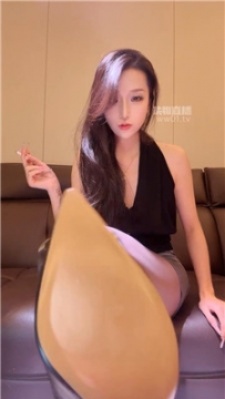 【第一视角】【水晶熊】绿毛龟伺候老婆与野爹做    251010-36