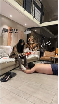 ZB4947 帝君帝后】天津调教48分钟