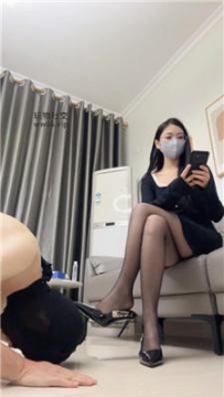 【调教视频】【七月】抽耳光/鞭子虐打/强制圣水 bf50513