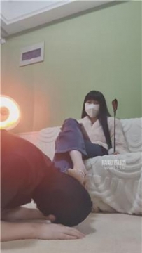 【调教视频】【HLII】舔脏鞋-长靴踢踹踩踏【双视角版】 JS251221-20